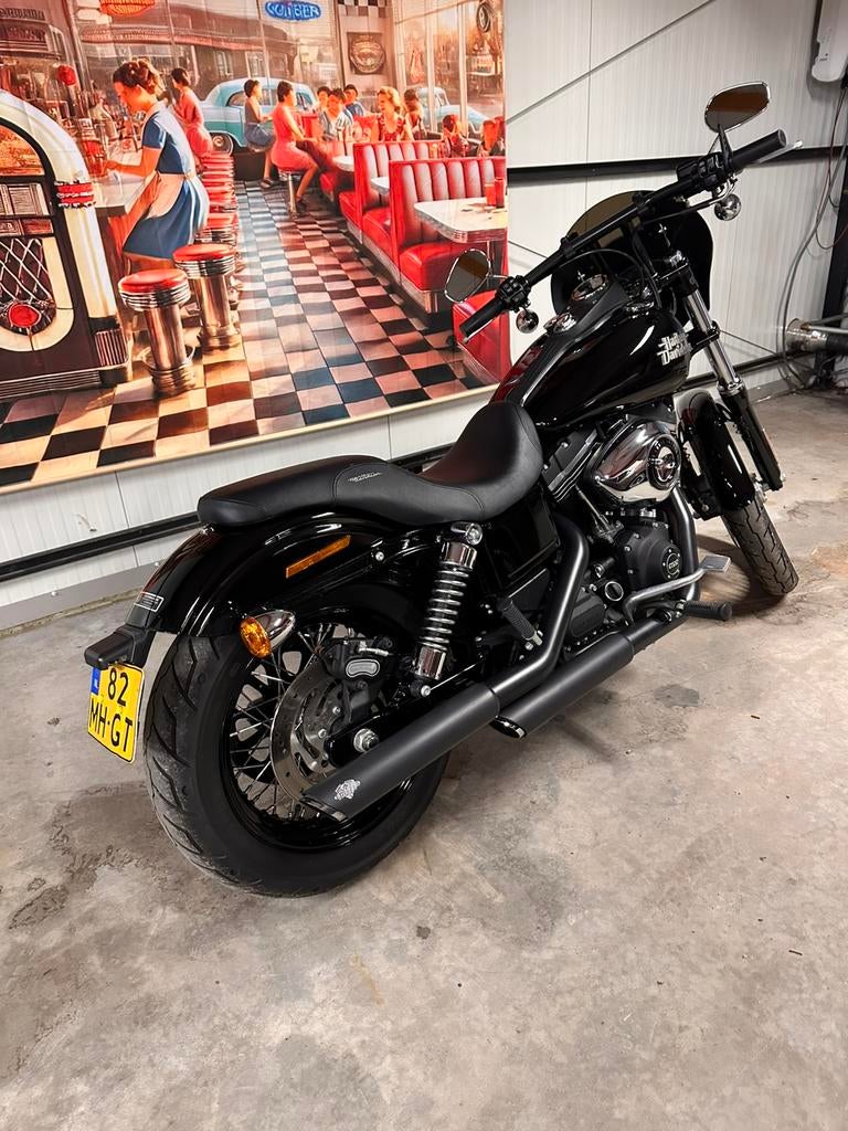 Harley Davidson Dyna Street Bob FXDB 2017, 2 cilinders, Occasion, Chopper, Particulier