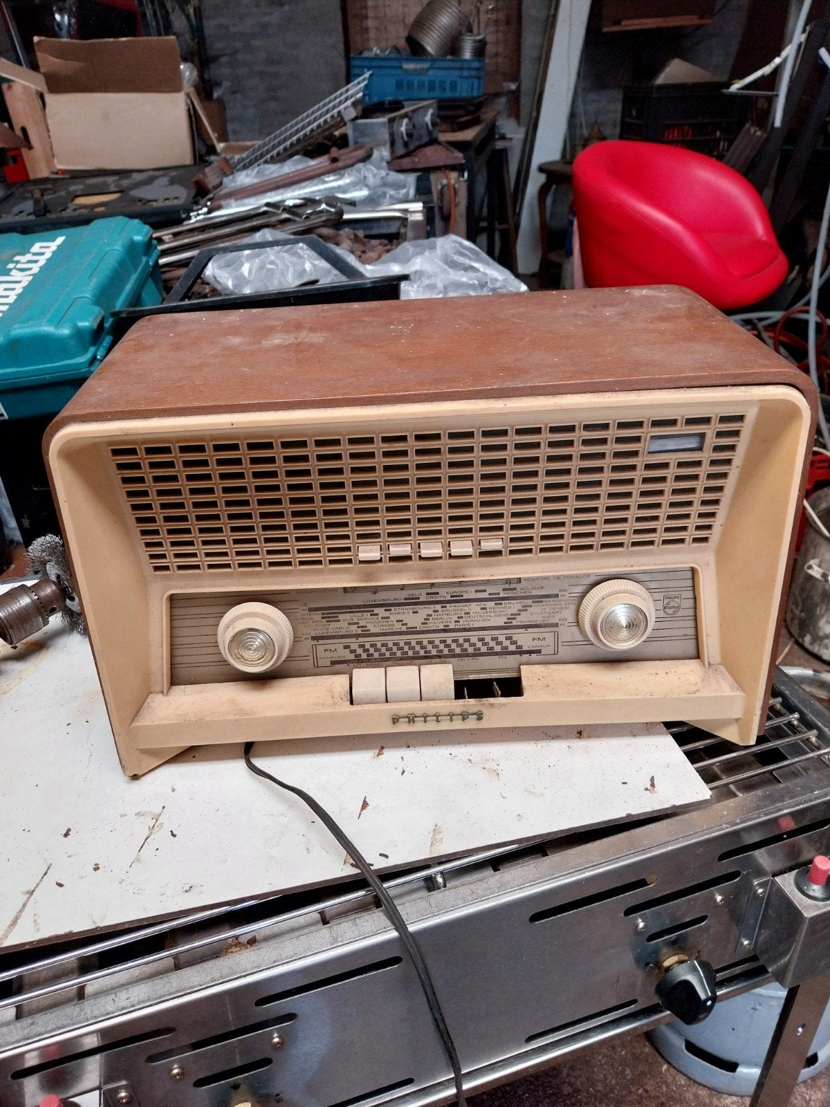 Vintage Philips buizenradio - Decoratief object, Ophalen, Niet werkend, Radio