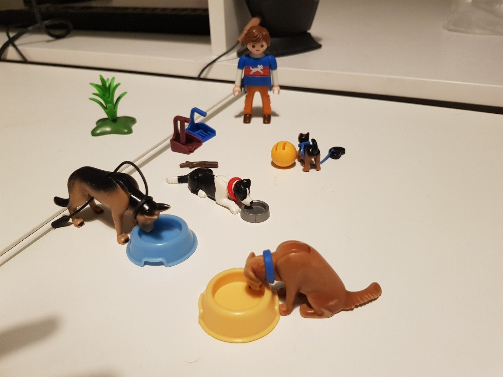 Playmobil Honden hondendienst 9279 met extra's!, Complete set, Ophalen of Verzenden, Zo goed als nieuw, City life
