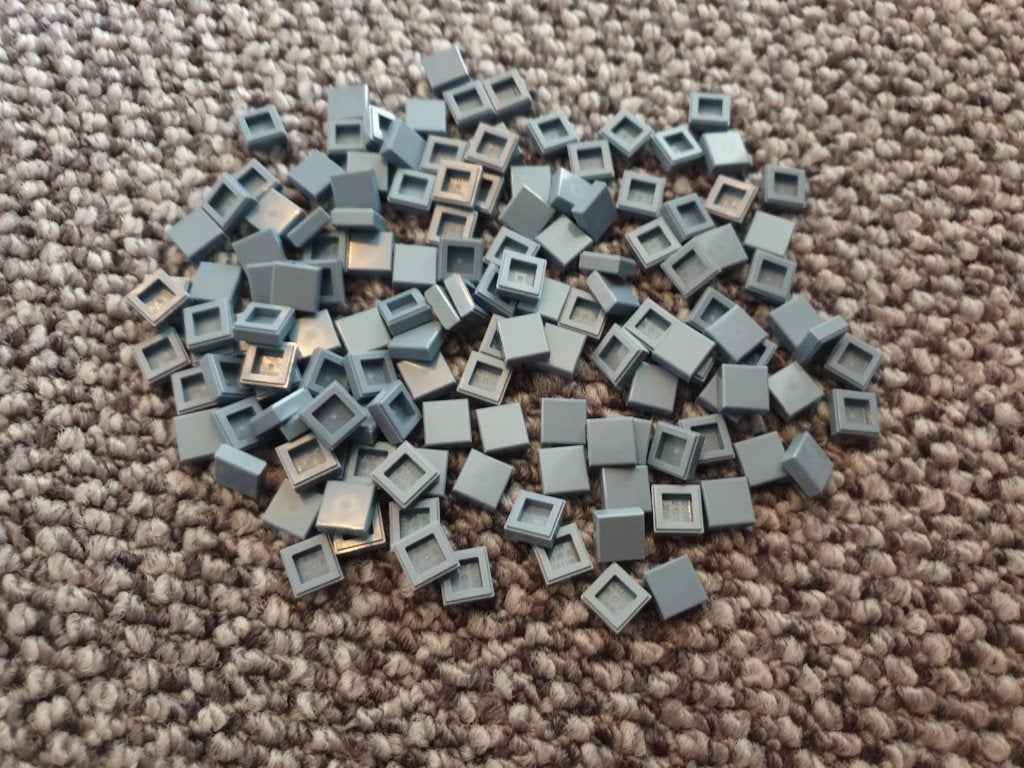Partij N145=200x Nieuwe Lego tegels 1x1 Sand blue