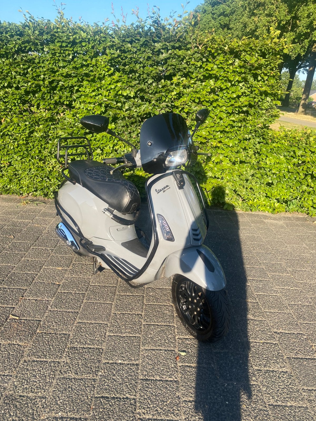 Vespa Sprint 2016 Carb|Full option|Brom|Nardo Grey|Alarm, Ophalen, Vespa S, Zo goed als nieuw, Benzine