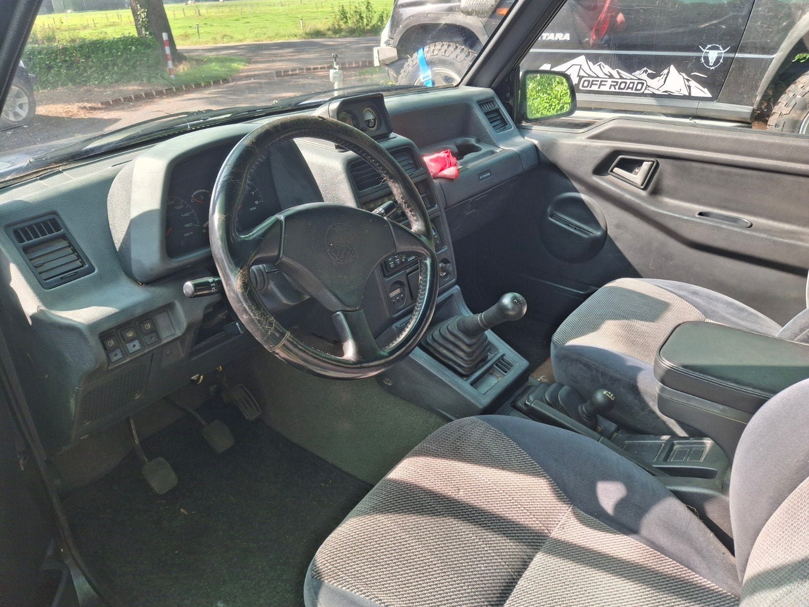 Suzuki Vitara 1.6i reporter tintin/kuifje uitvoering zeer z, foto 4
