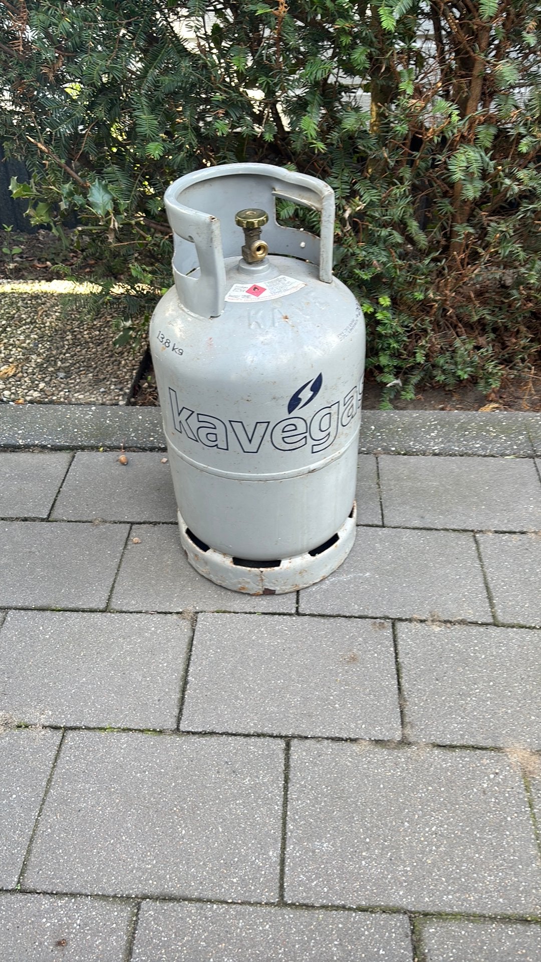 Grote volle gasfles, Ophalen, Zo goed als nieuw, Vloer