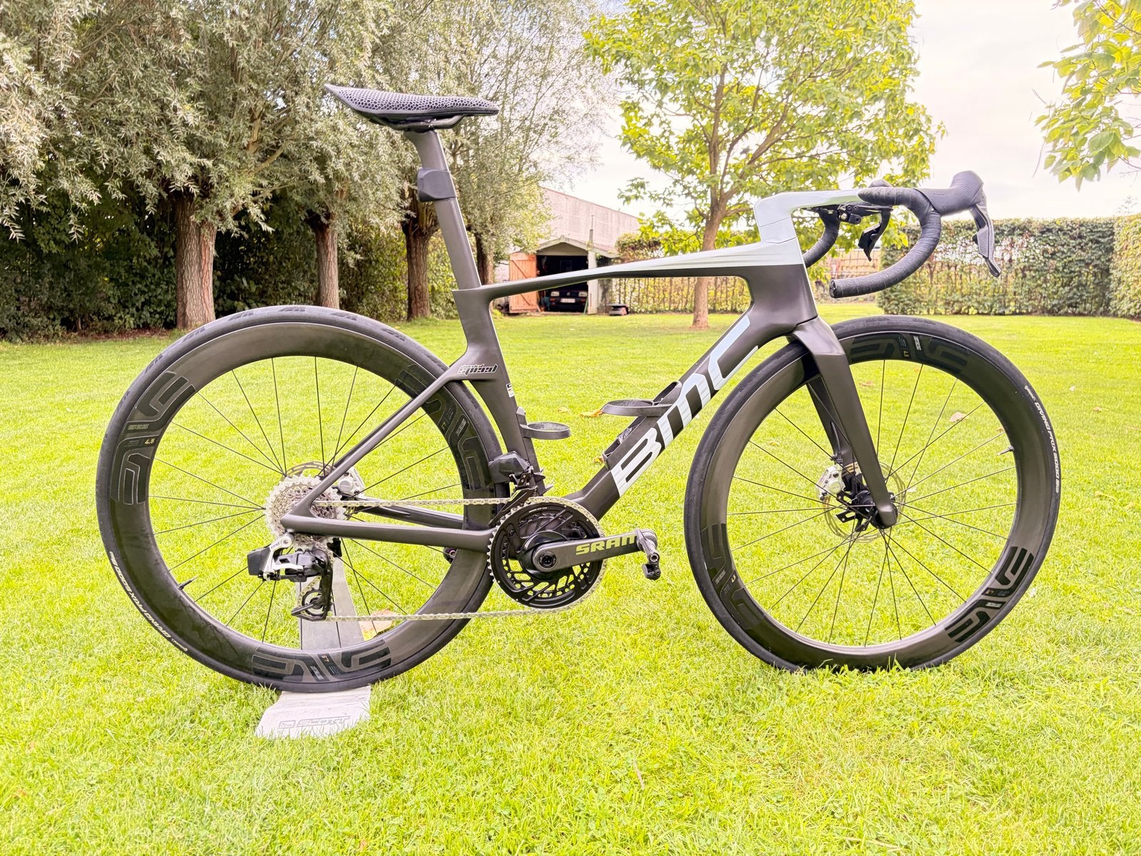 BMC Teammachine R - SRAM RED AXS - ENVE SES4.5, 28 inch, Carbon, Heren, Zo goed als nieuw