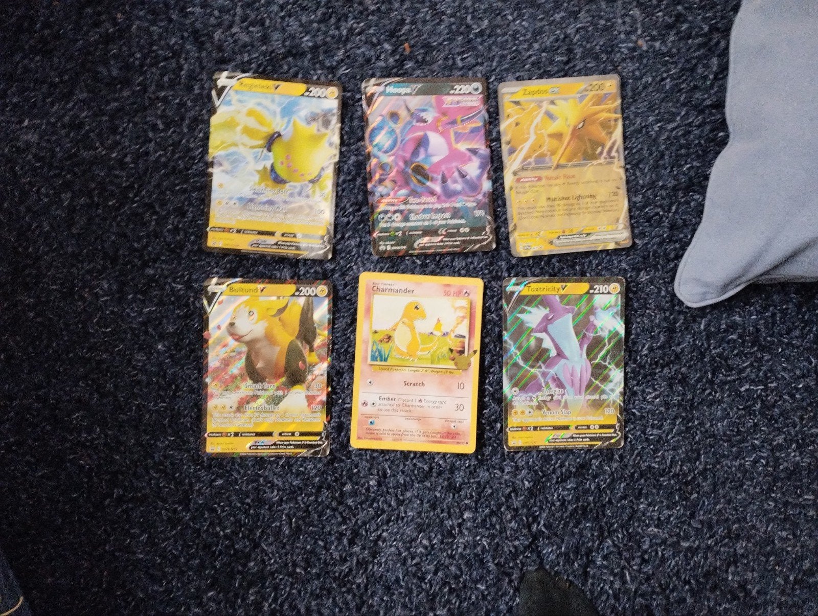 Grote pokémon kaarten, Hobby en Vrije tijd, Verzamelkaartspellen | Pokémon, Ophalen, Meerdere kaarten