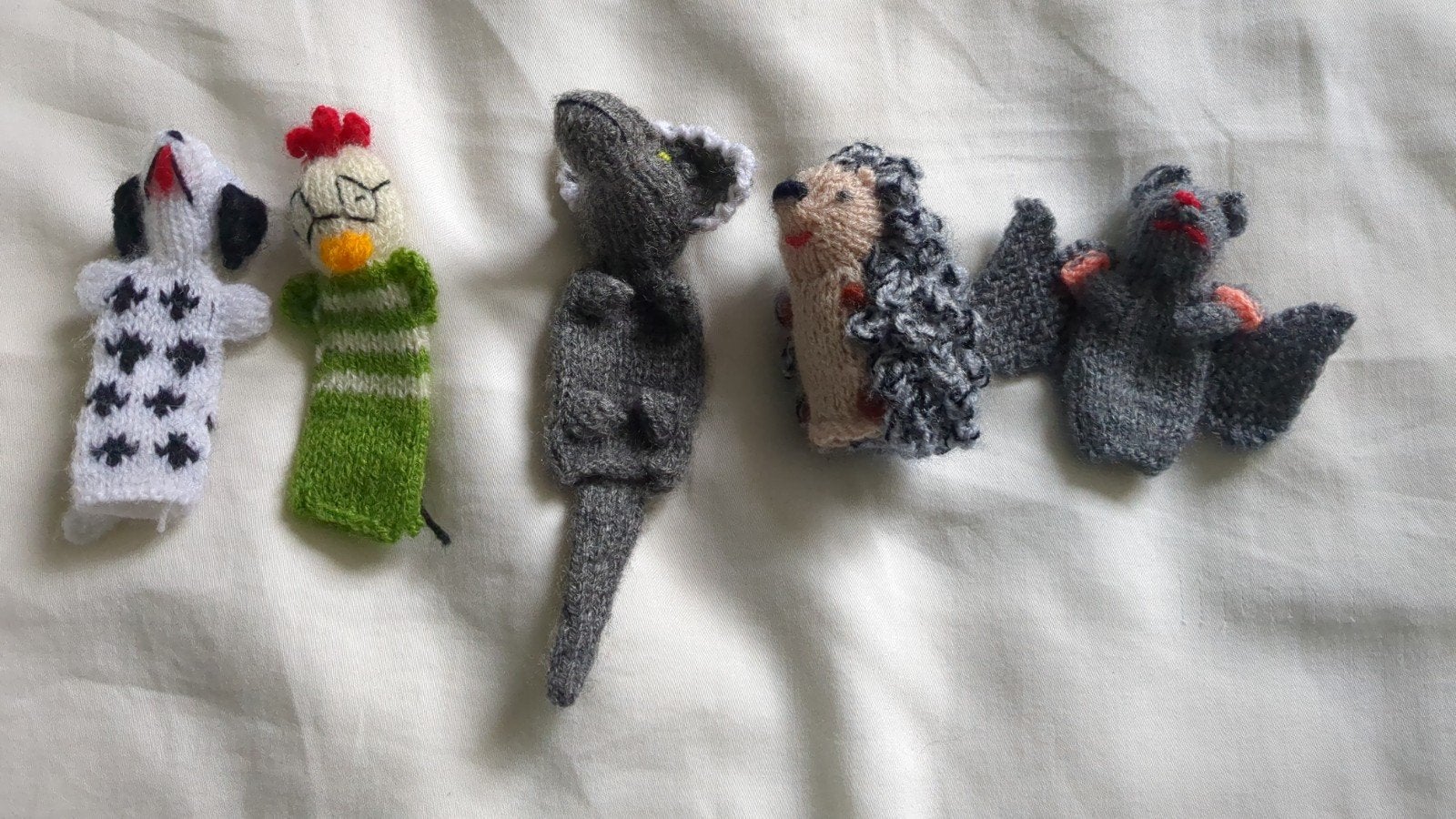 Handgemaakte vingerpopjes en knuffels, Ophalen of Verzenden, Zo goed als nieuw, Handgemaakt
