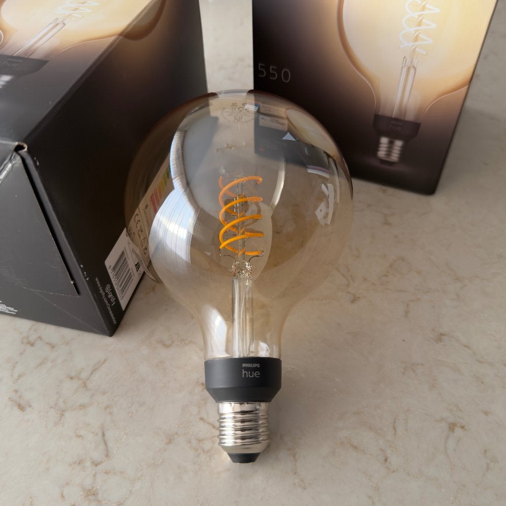 Philips Hue Filament Globe G125 E27 – 2 stuks, Huis en Inrichting, Lampen | Losse lampen, Ophalen, Philips Hue, Bedienbaar via app