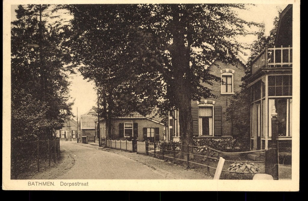 Bathmen (Ov.), Dorpsstraat, ca. 1935, gelopen, Verzenden, 1920 tot 1940, Gelopen, Overijssel