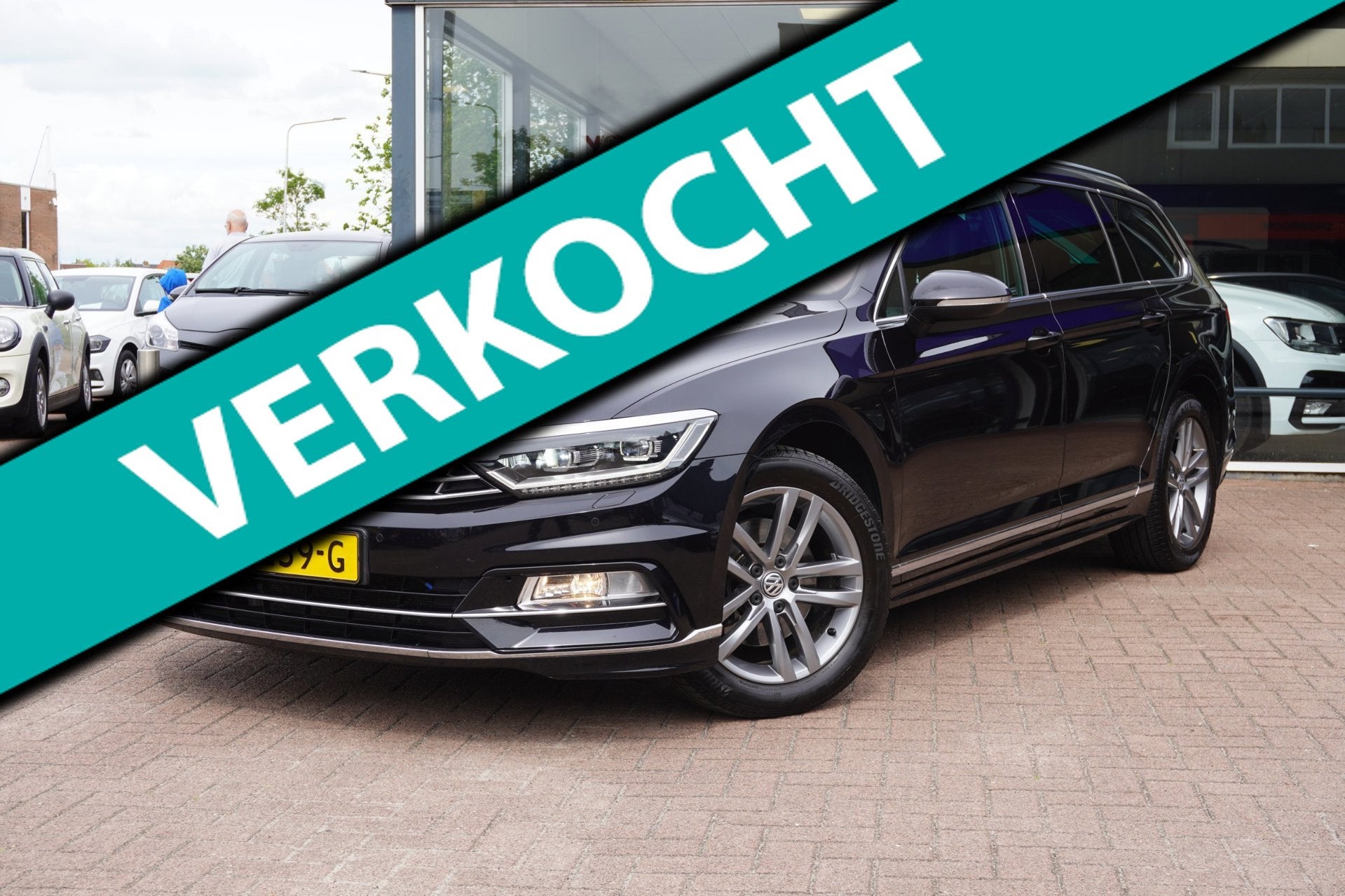 Volkswagen Passat Variant 1.4 TSI Highline Business R-Line |, 125 pk, Gebruikt, 4 cilinders, Zwart