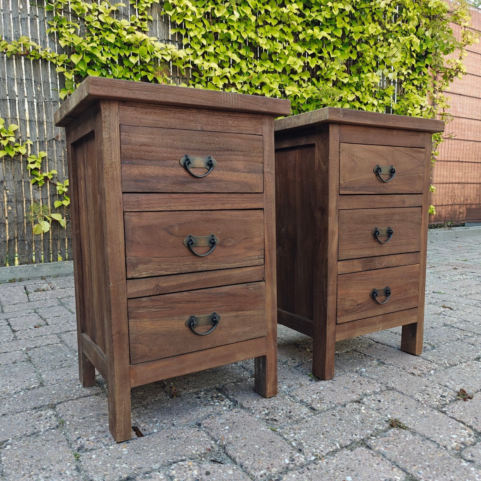 Nieuwe set teakhouten nachtkastjes bij Pimpskuorke, Huis en Inrichting, Ophalen, Minder dan 50 cm, 1 of 2 laden, Teakhout