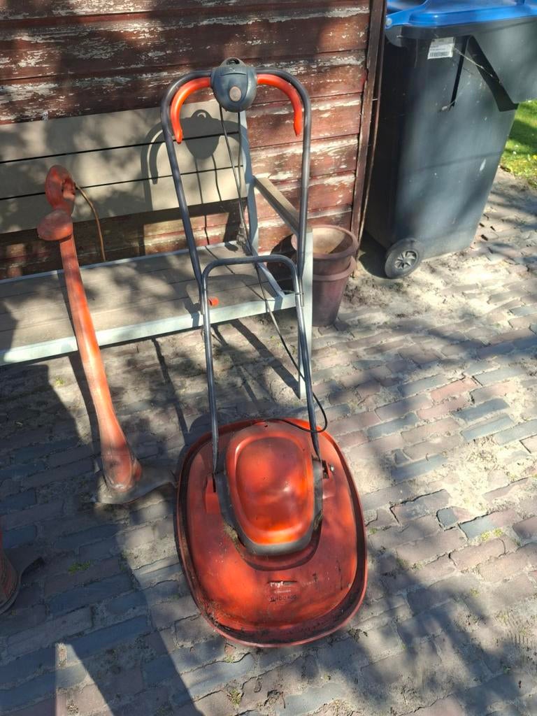Flymo zweefmaaier Turbo 400, Tuin en Terras, Grasmaaiers, Ophalen, Gebruikt, Elektrische grasmaaier, Flymo