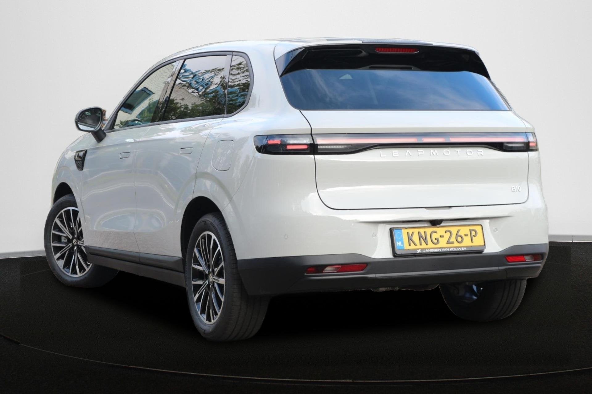 Leapmotor B10 Design Hybrid EV 18.8 kWh, Auto's, 12 maanden, Achterwielaandrijving, 4 cilinders, 1760 kg