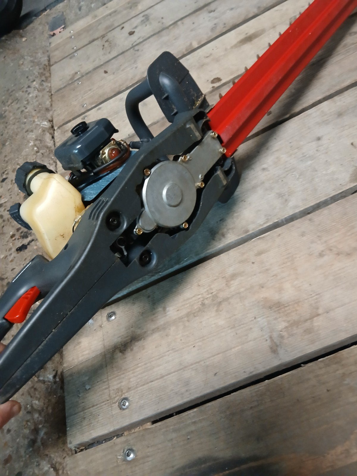 Te koop  kawasaki  heggenschaar  zgan, Ophalen, Zo goed als nieuw, Benzine