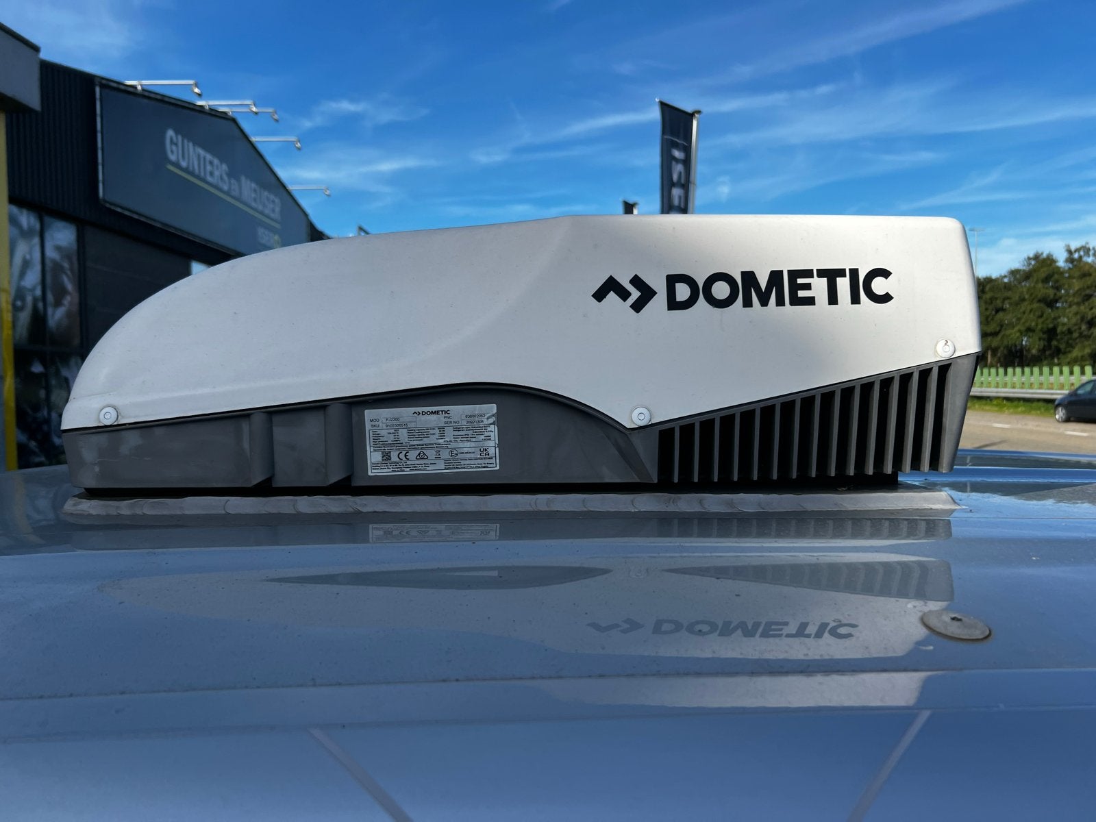 Dometic Freshjet FJ2200 dakairco met omvormer voor bestelwag, Ophalen of Verzenden, Gebruikt, Universele onderdelen