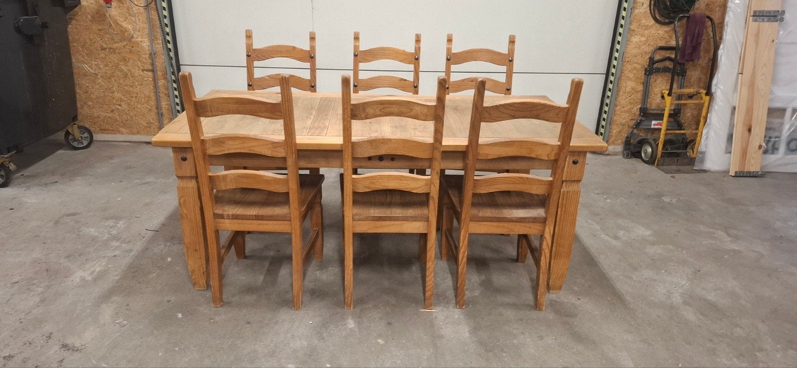 Eettafel met 6 stoelen, gratis af te halen, Huis en Inrichting, Tafels | Eettafels, Ophalen, Gebruikt, 50 tot 100 cm, Vijf personen of meer