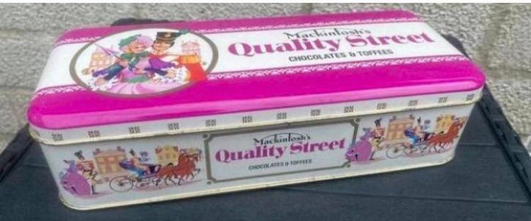 Rechthoekig blik van Quality Street. Afm. 26x11x6,5 cm. (2), Ophalen of Verzenden, Gebruikt, Overige, Overige merken