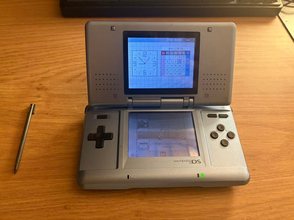 Nintendo DS Original (model NTR-001), Spelcomputers en Games, Spelcomputers | Nintendo DS, Ophalen of Verzenden, Zo goed als nieuw