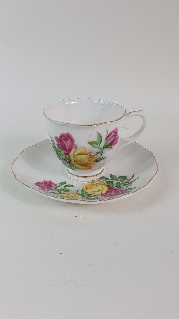 Vintage kop en schotel, Royal Goedewaagen Gouda. 4C9, Ophalen of Verzenden