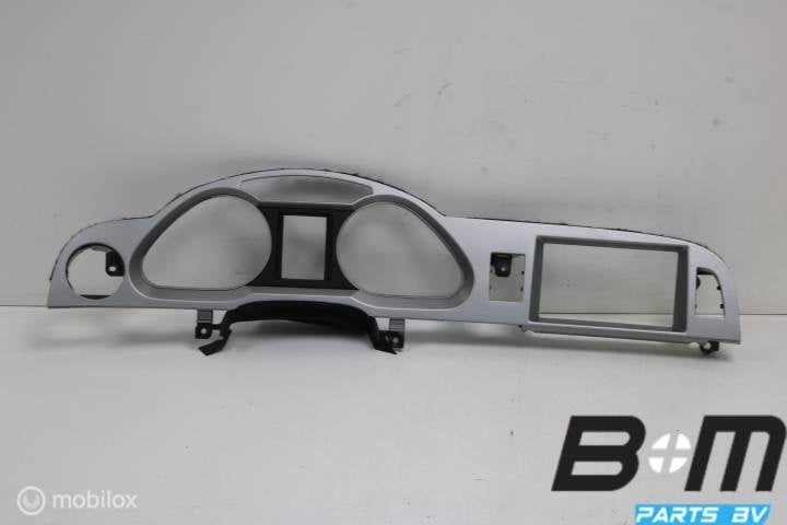 Afdekking tellerunit en MMI scherm Audi A6 4F 4F1857115F, Gebruikt