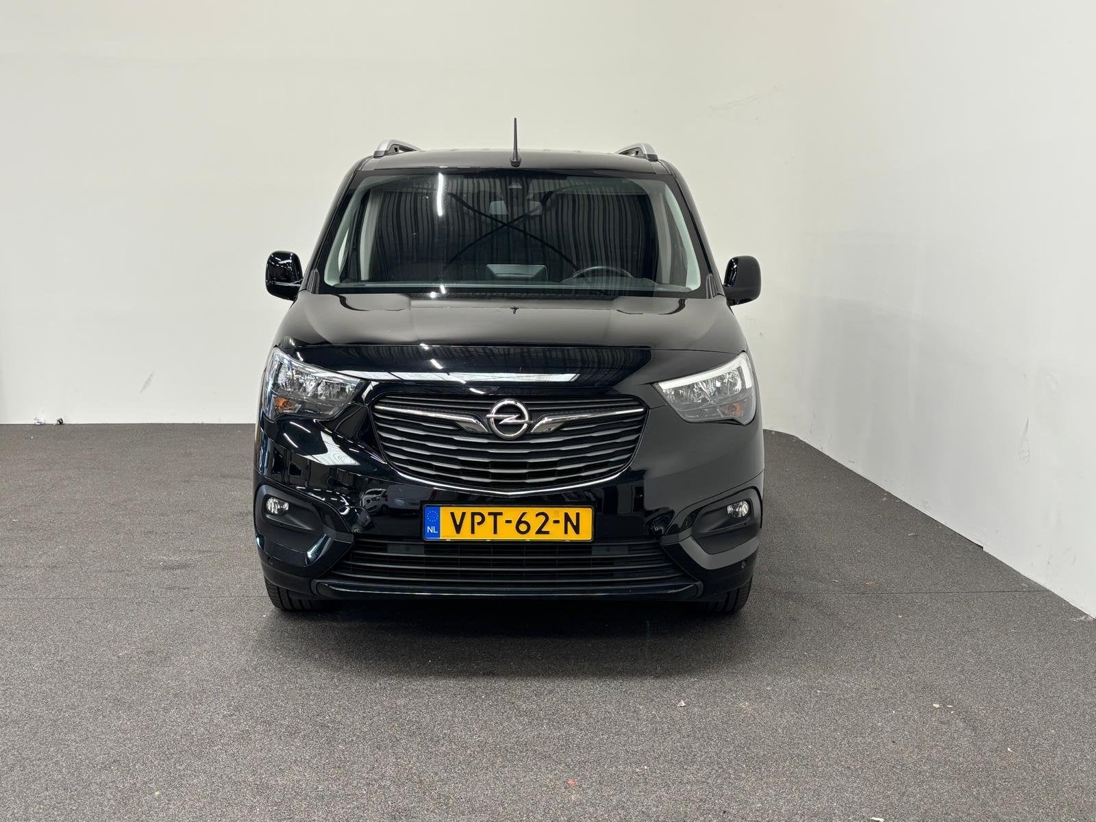 Opel Combo 1.5D L2H1 Edition Automaat Airco Navigatie Apple, Stof, Gebruikt, Euro 6, 4 cilinders
