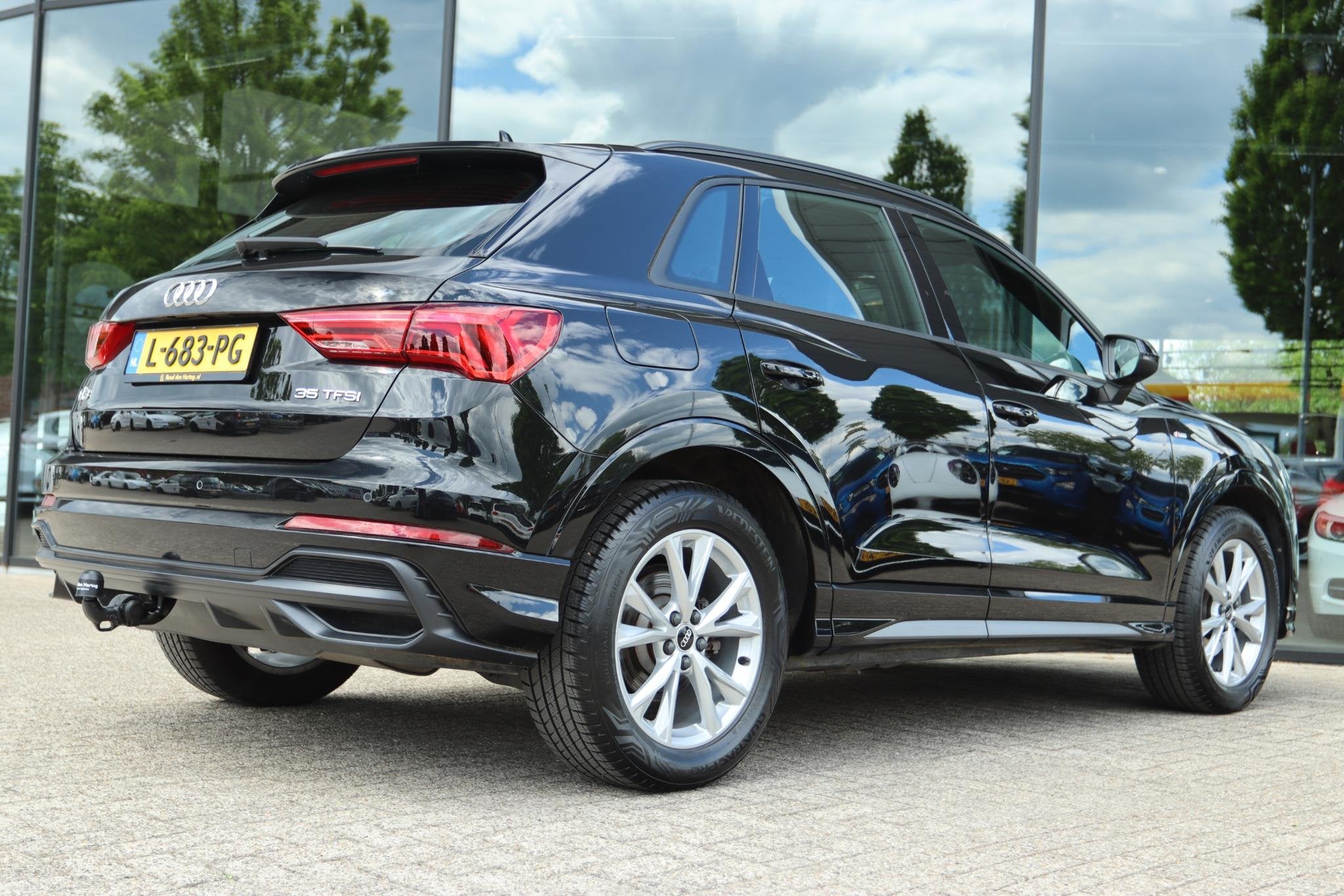 AUDI Q3 35 TFSI S EDITION S-LINE AUT. ORIG NL | VIRT. COCKPI, Auto's, Audi, 15 km/l, Euro 6, 4 cilinders, 150 pk