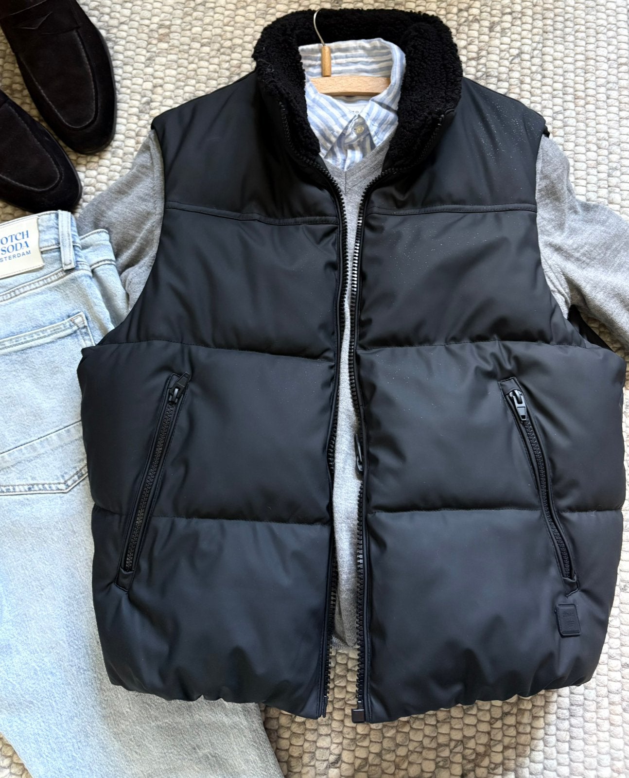 Zara lichtgewicht en waterafstotende bodywarmer Mt L, Ophalen of Verzenden, Zo goed als nieuw