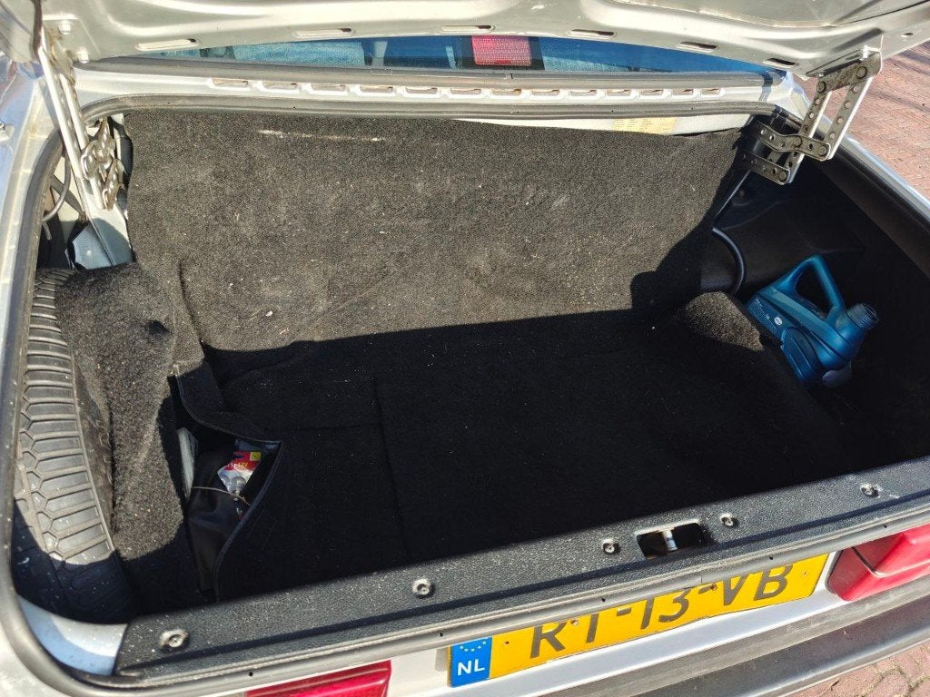 Volvo 240 2.0 1987 Grijs, foto 8