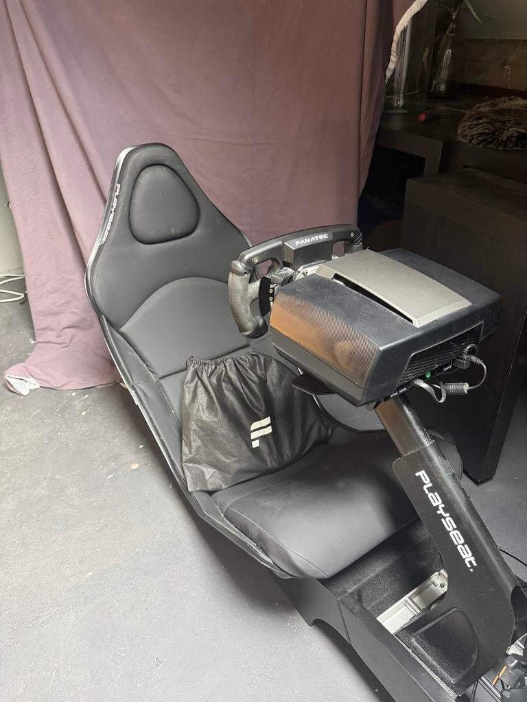 Playseat + Fanatec + 2 sturen, Ophalen, Overige merken, Zo goed als nieuw