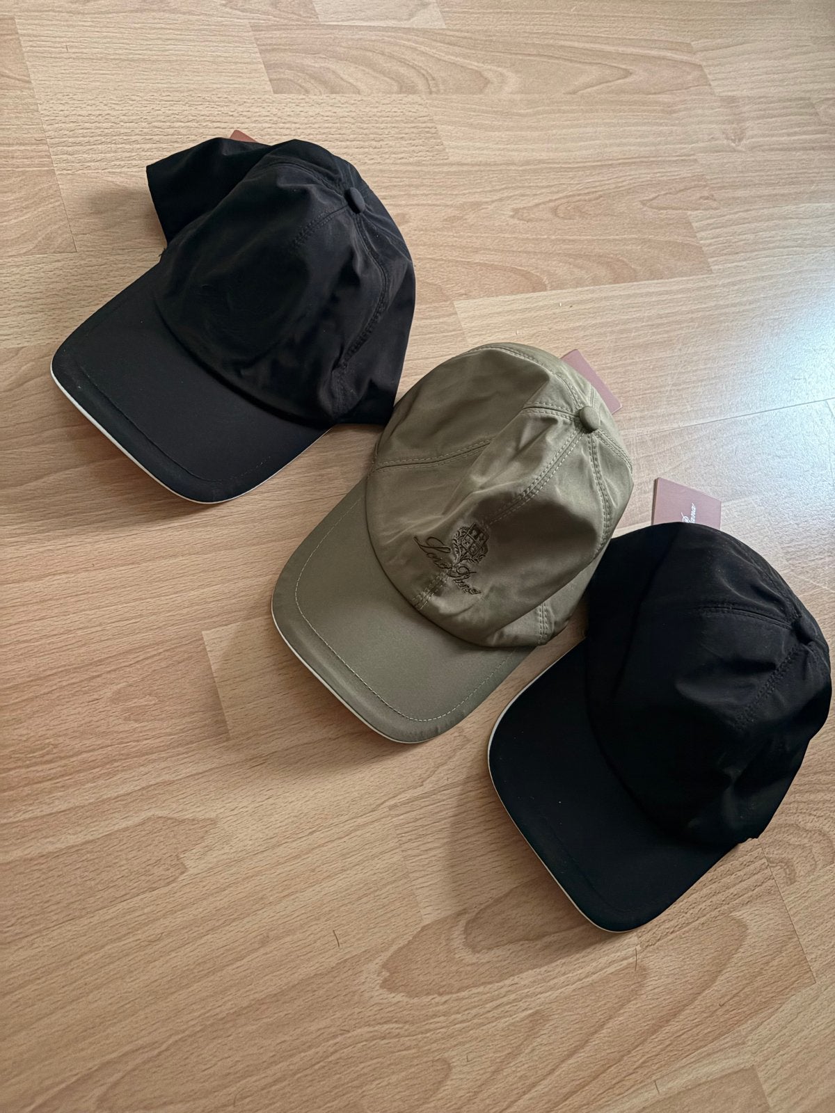 Loro Piana Petjes - Nieuw, Ophalen of Verzenden, Nieuw, One size fits all, Pet