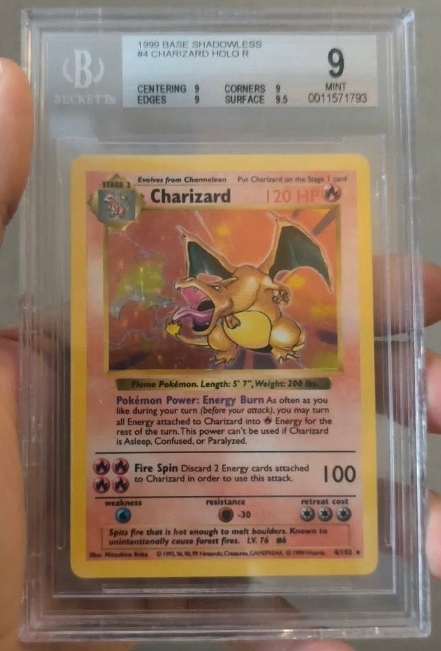 shadowless charizard beckett 9, Ophalen of Verzenden, Zo goed als nieuw