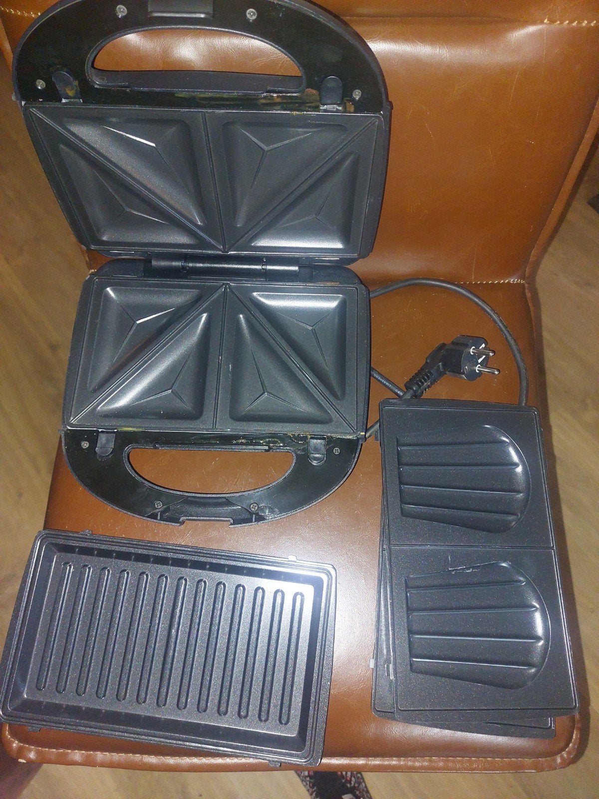 Bourgini 3-in-1 Sandwichmaker, Grill & Wafelijzer, Ophalen, Gebruikt