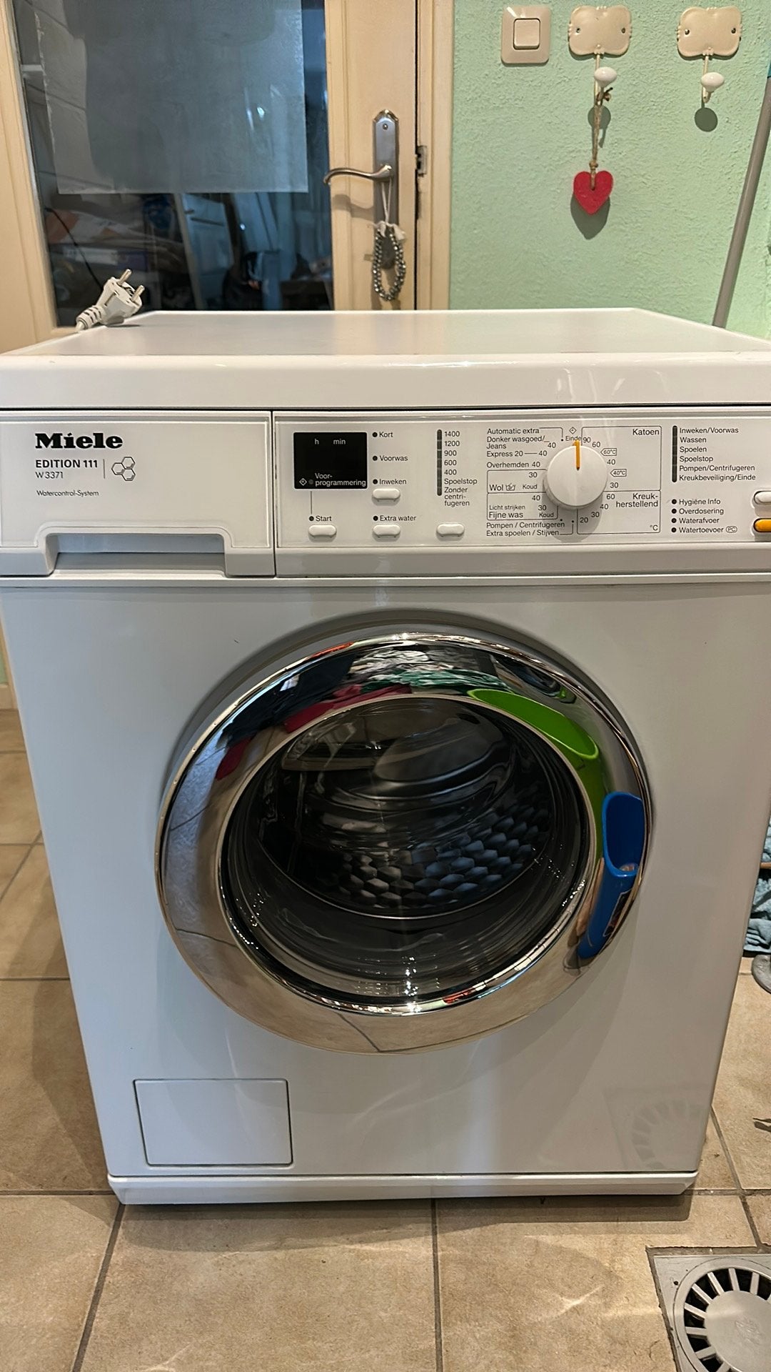 Miele wasmachine edition 111 W3371, Ophalen of Verzenden, Zo goed als nieuw, 85 tot 90 cm, 1200 tot 1600 toeren