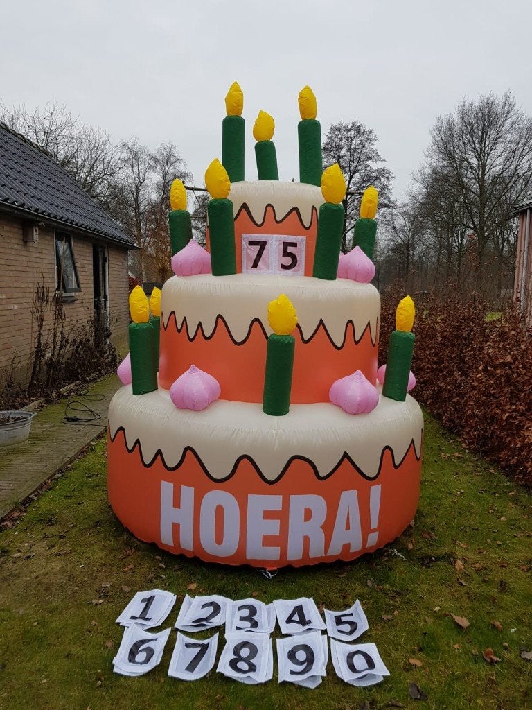 mooie opvallende taart voor iedere leeftijd 2,75 m hoog enz, Hobby en Vrije tijd, Ophalen, Zo goed als nieuw, Abraham of Sarah