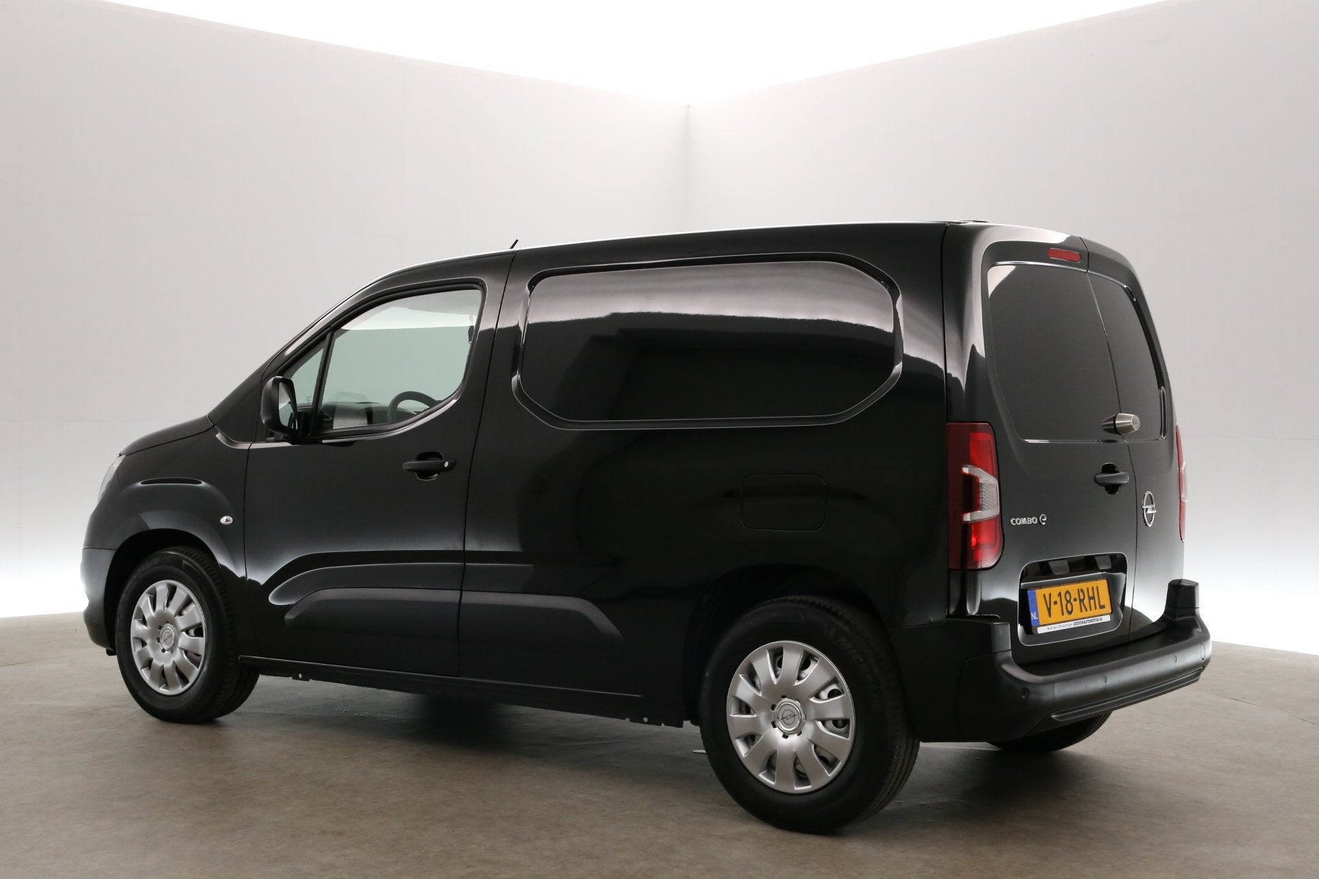 Opel Combo-e 50 kWh | Snelladen | SOH 93% | Airco | Cruise |, Auto's, Gebruikt, 750 kg, Bluetooth, Zwart
