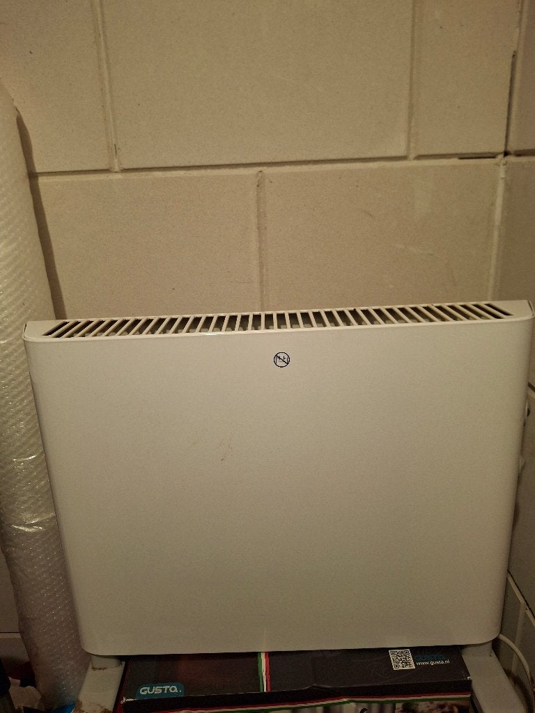 Elektrische  verwarming, Ophalen, 30 tot 80 cm, Gebruikt, Radiator