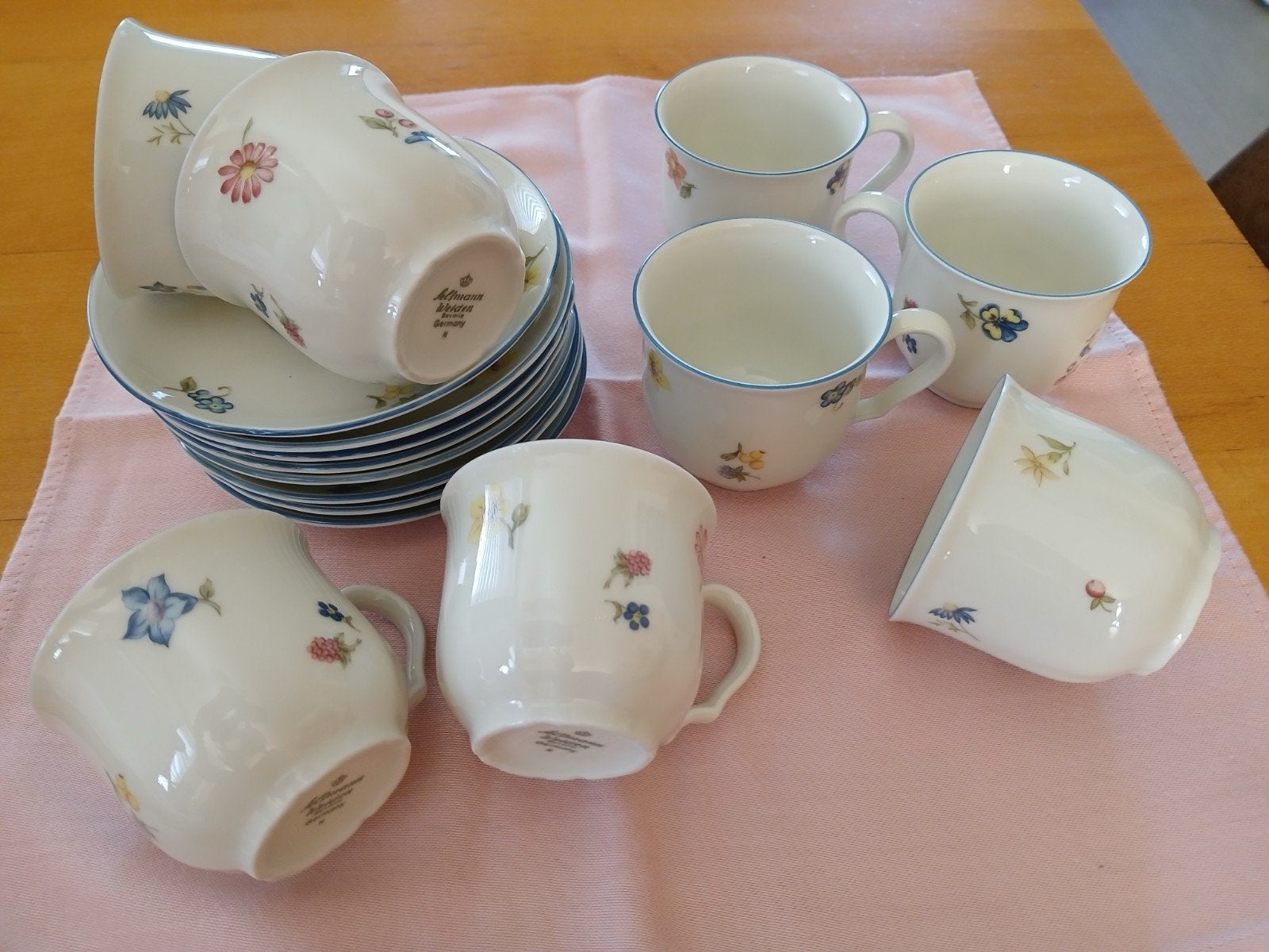 8 Seltmann Weiden Marie Luise kopjes met schoteltjes, Overige merken, Vintage, Ophalen of Verzenden, Kop(pen) en/of Schotel(s)