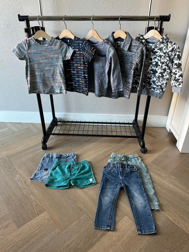 ‼️Leuke kledingset voor jongens maat 86, Kinderen en Baby's, Babykleding | Maat 86, Ophalen of Verzenden, Zo goed als nieuw, Jongetje