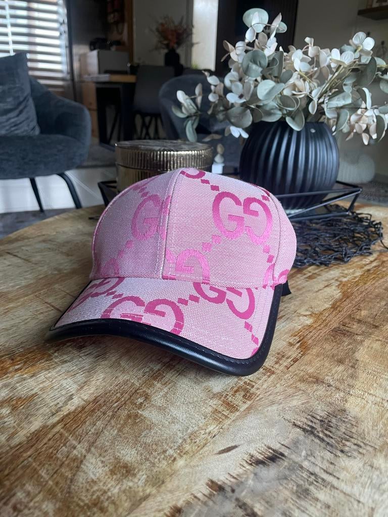 Roze Gucci Pet met GG-logo, Kleding | Dames, Hoeden en Petten, Ophalen, Zo goed als nieuw, One size fits all, Pet