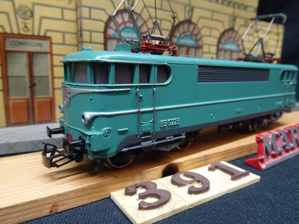 391=Marklin HAMO 8338-2 E loc van de Franse spoorwegen.318, Gebruikt, Ophalen of Verzenden, Märklin, Gelijkstroom