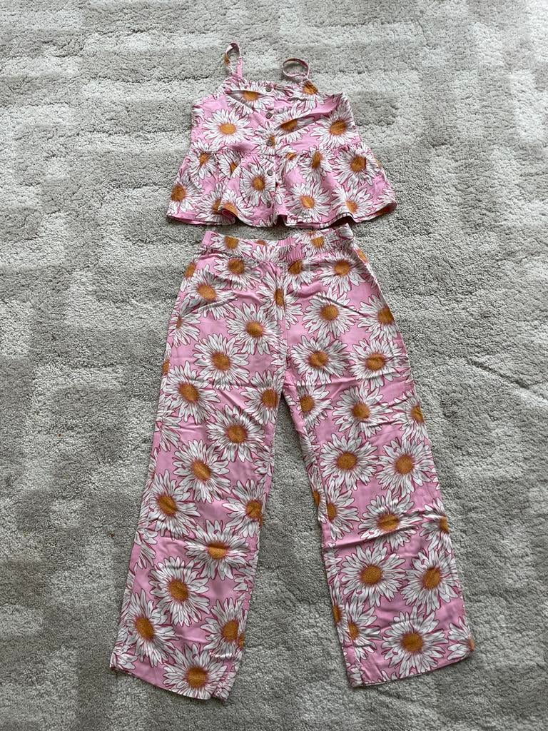 Zomersetje broek en top maat 134 H&M, Ophalen of Verzenden, Zo goed als nieuw, Meisje, Setje