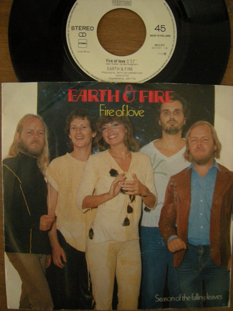 Earth & Fire (Fire of Love), Cd's en Dvd's, Gebruikt, 7 inch, Ophalen of Verzenden, Pop