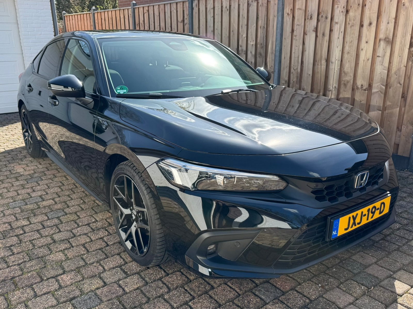 Honda Civic 2.0 E-Hybrid Advance 184 pk Zwart met. 2025, Auto's, 4 cilinders, Zwart, Leder, Startonderbreker