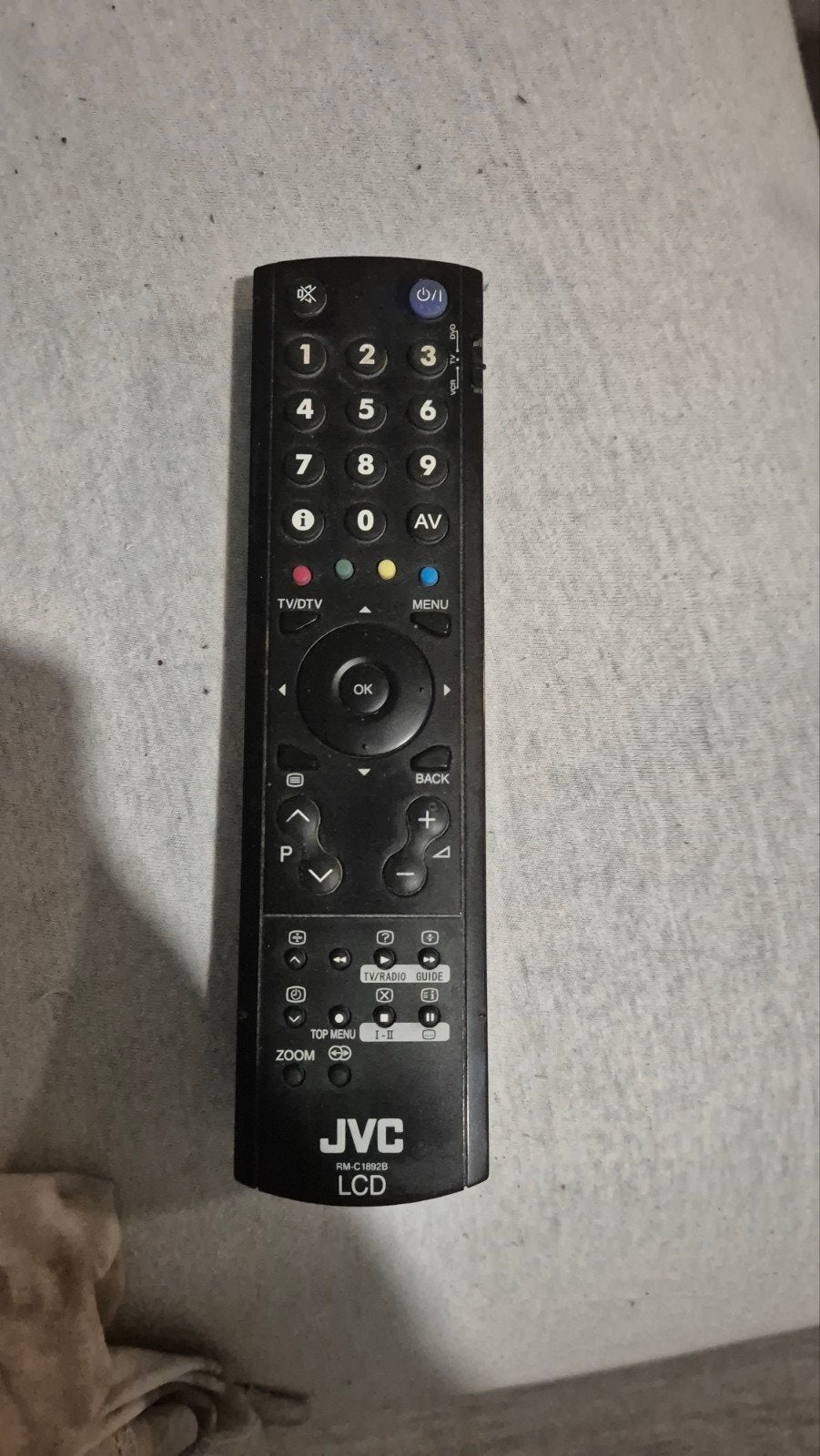 JVC LCD TV LT-26DG8BH met afstandsbediening, Ophalen