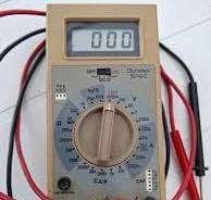 Dynatek multimeter, Ophalen of Verzenden, Gebruikt, Multimeter