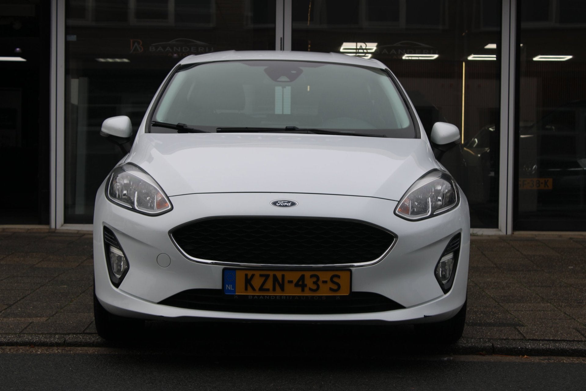 Ford FIESTA 1.0 EcoBoost Vignale Automaat | Airco | Cruise c, Stof, Gebruikt, Wit, Verwarmde buitenspiegels