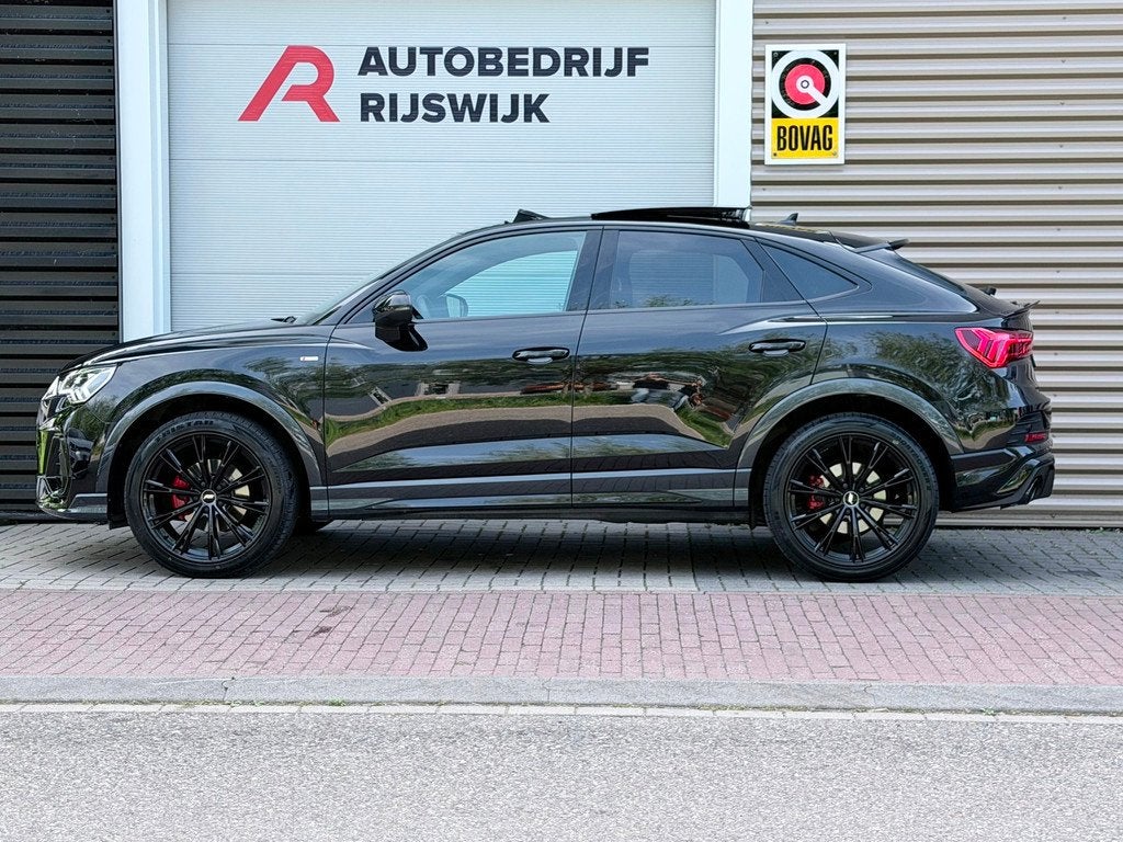 Audi Q3 Sportback 35 TFSI S-Line RSQ3 Pano/Keyless/Sonos, Auto's, 12 maanden, 15 km/l, 4 cilinders, 1505 kg