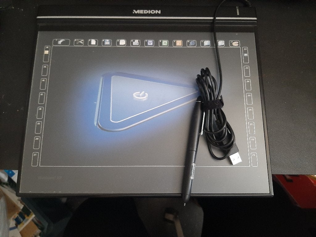Medion grafisch tablet, Ophalen of Verzenden, Gebruikt, 10 inch, Overige typen