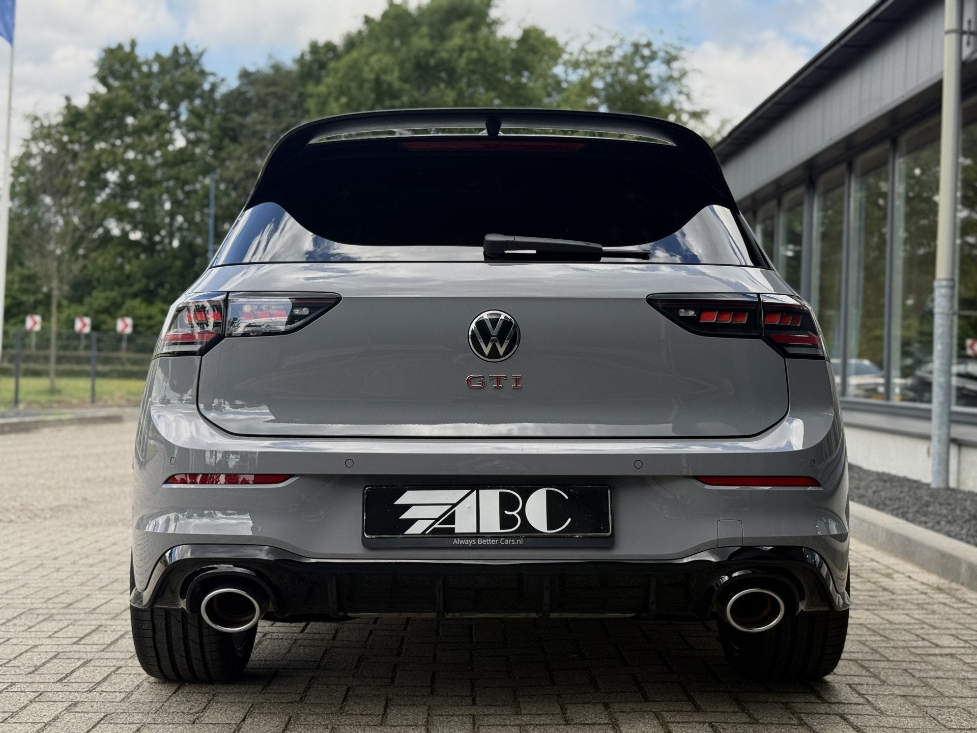 Volkswagen Golf 2.0 TSI GTI Clubsport HUD HK (bj 2025), Dealer onderhouden, Gebruikt, 4 cilinders, 1984 cc
