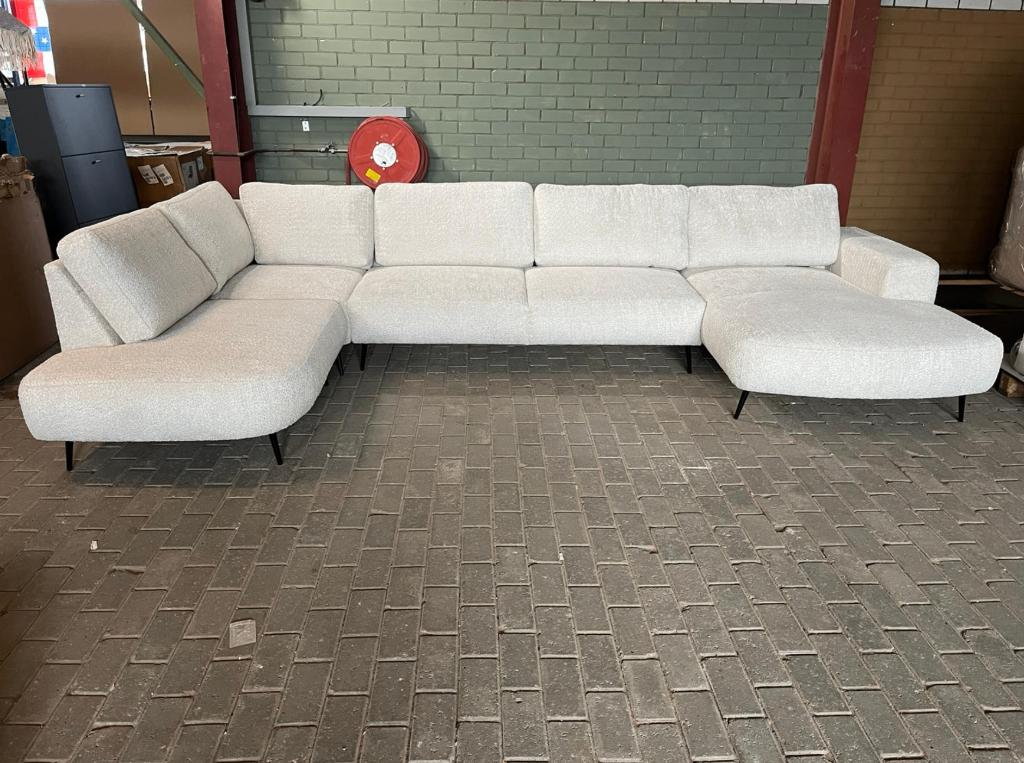 Pronto Hoekbank U Bank Davanti beige boucle| Van €2940 nu, Pronto Wonen, Nieuw, Ophalen of Verzenden, Pronto Wonen