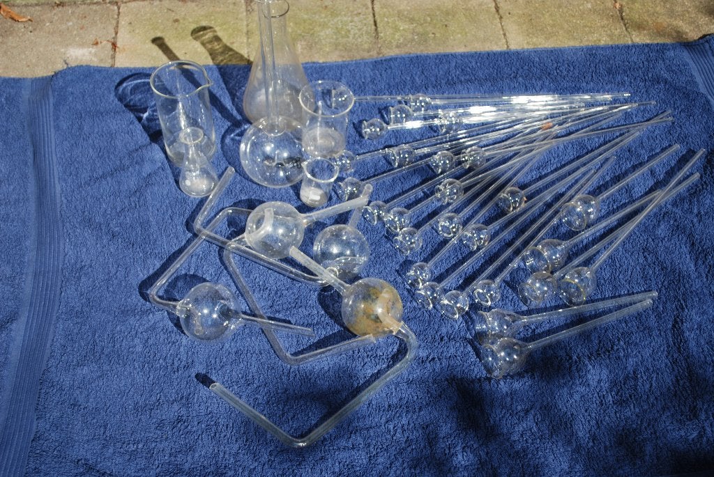 Laboratorium glaswerk Maatbekers ect., Ophalen